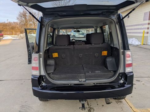 Used 2005 Scion xB image 14