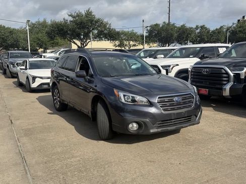 Used 2017 Subaru Outback 2.5i Limited AWD/4WD image 3
