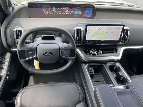 New 2026 Ford Expedition Platinum AWD/4WD image 6
