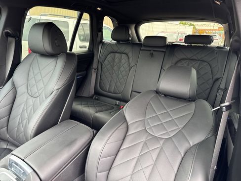 Used 2025 BMW X5 sDrive40i w/ M Sport Package RWD image 33