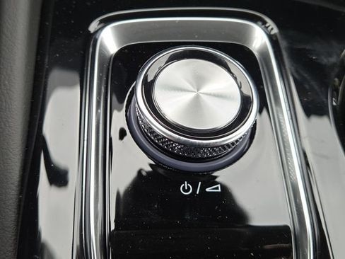 New 2026 Buick Envision Sport Touring image 9