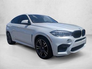 Used 2018 BMW X6 M w/ Executive Package AWD/4WD video 3