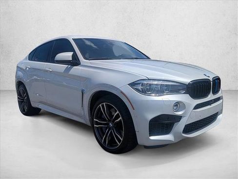 Used 2018 BMW X6 M w/ Executive Package AWD/4WD image 3