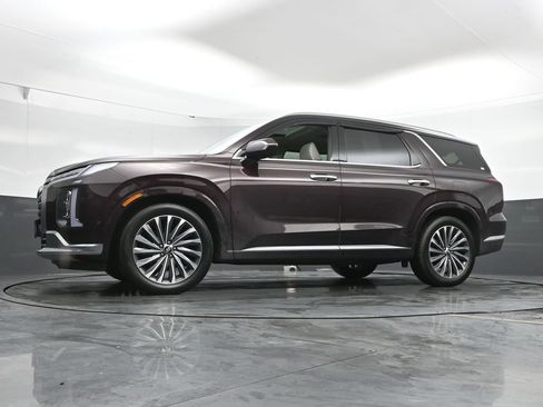 Used 2024 Hyundai Palisade Calligraphy image 49