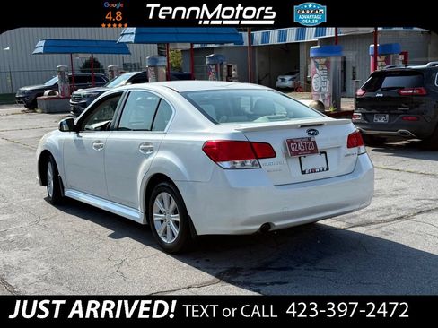 Used 2010 Subaru Legacy 2.5i Premium AWD/4WD image 7
