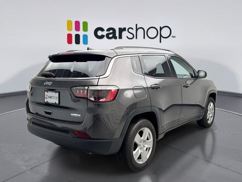 Used 2022 Jeep Compass Latitude w/ Convenience Group AWD/4WD image 5