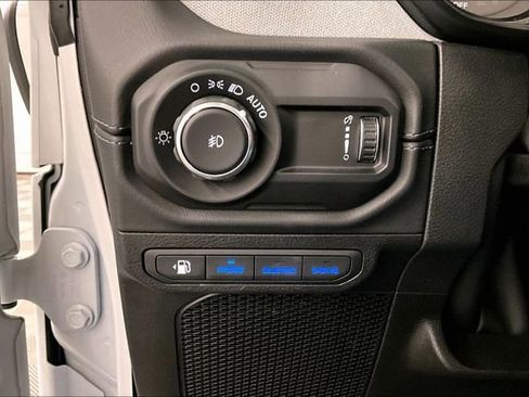 Used 2025 Jeep Wrangler Sahara 4xe w/ Safety Group image 33