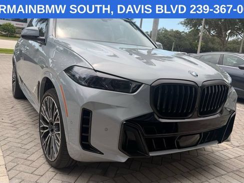 Used 2025 BMW X5 sDrive40i w/ M Sport Package RWD image 4