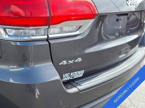 Used 2018 Jeep Grand Cherokee Laredo image 24