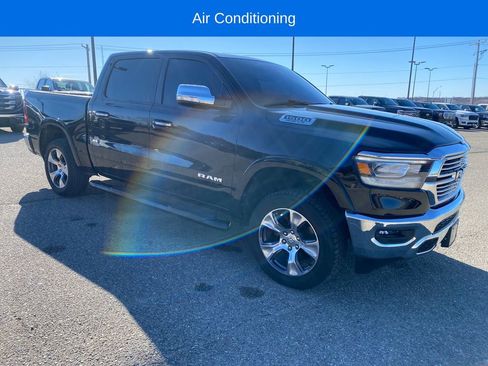 Used 2022 RAM 1500 Laramie AWD/4WD image 8