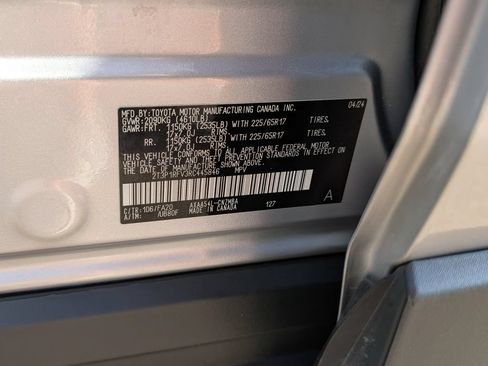 Used 2024 Toyota RAV4 XLE w/ Weather Package AWD/4WD image 31