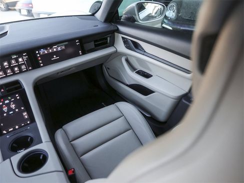 Certified 2024 Porsche Taycan 4S image 32