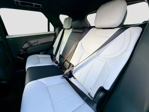 New 2026 Land Rover Range Rover Sport Dynamic SE image 21