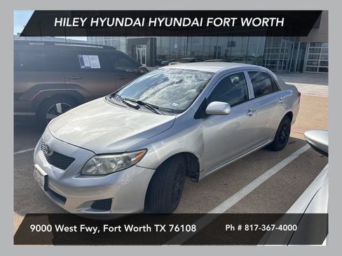 Used 2010 Toyota Corolla LE FWD image 1