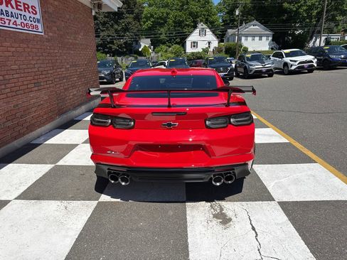 Used 2021 Chevrolet Camaro ZL1 RWD image 5
