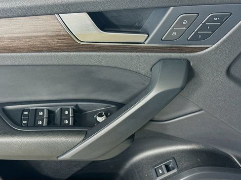 Certified 2024 Audi Q5 Premium AWD/4WD image 11