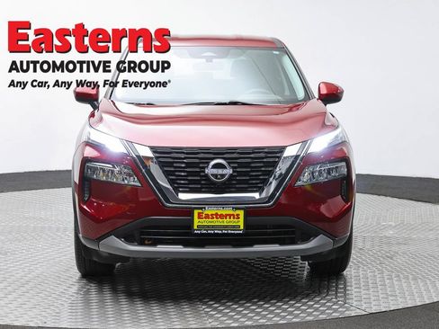Used 2023 Nissan Rogue SV AWD/4WD image 2