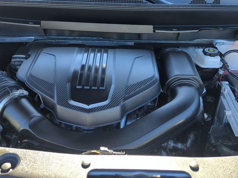 Used 2025 Buick Enclave Preferred image 30