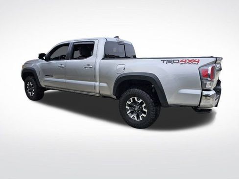 Used 2023 Toyota Tacoma TRD Off-Road image 5