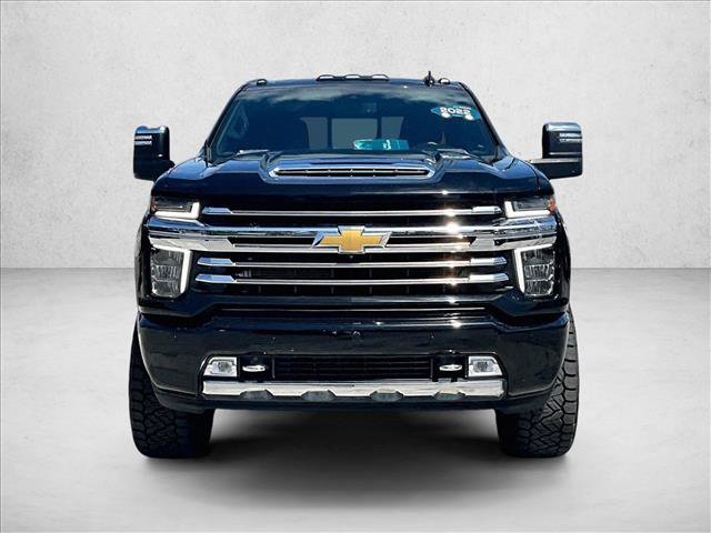Used 2022 Chevrolet Silverado 2500 High Country w/ Safety Package II AWD/4WD image 3