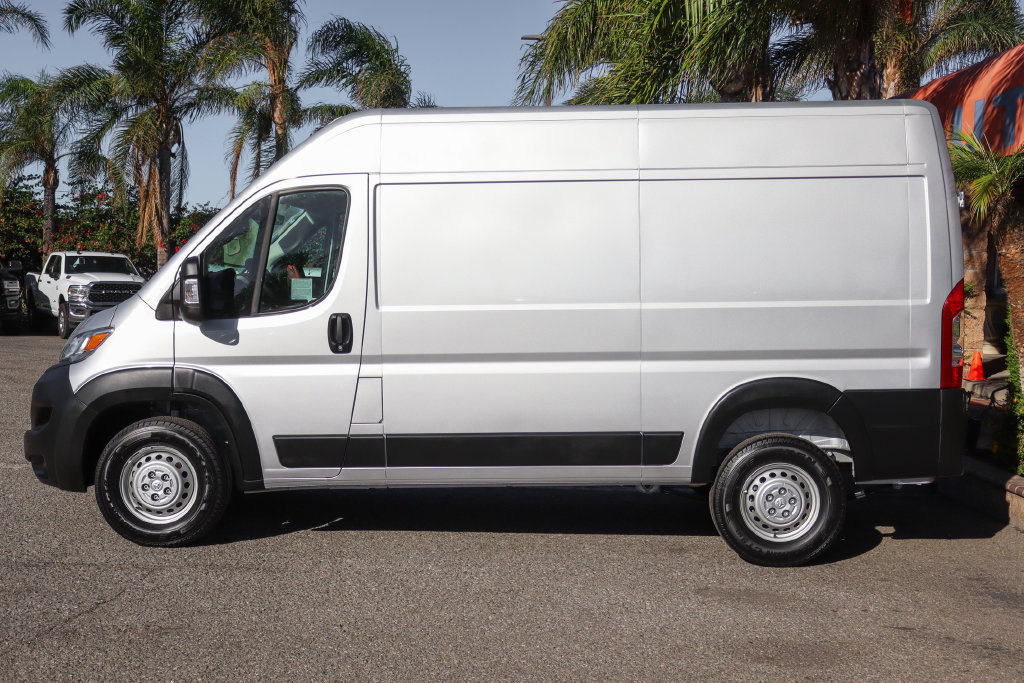 Used 2026 RAM ProMaster 1500 w/ Safety Group FWD image 5