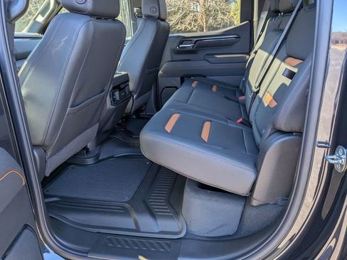 New 2026 GMC Sierra 1500 AT4 w/ AT4 Premium Package image 29