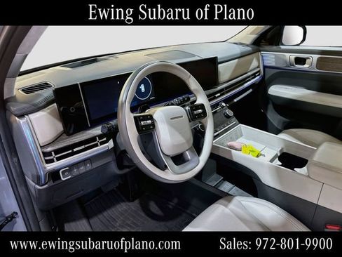 Used 2024 Hyundai Santa Fe Calligraphy AWD/4WD image 9