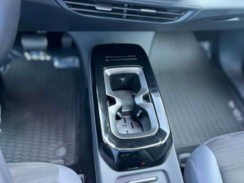 Used 2021 Volkswagen ID.4 Pro w/ ID.4 Protection Package image 22