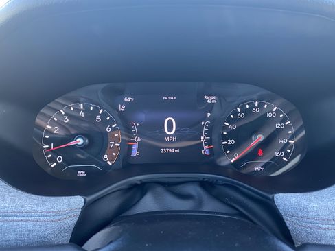 Used 2022 Jeep Compass Latitude image 11