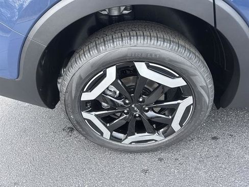 New 2025 Kia Telluride S image 7