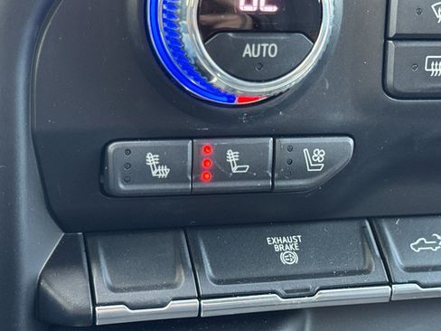 Used 2023 GMC Sierra 2500 AT4 w/ Gooseneck/5TH Wheel Package image 25