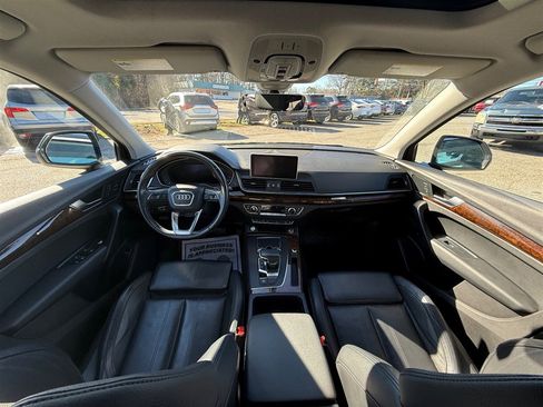 Used 2018 Audi Q5 2.0T Premium Plus w/ Premium Plus Package image 10