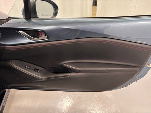 Used 2016 MAZDA MX-5 Miata Grand Touring image 19