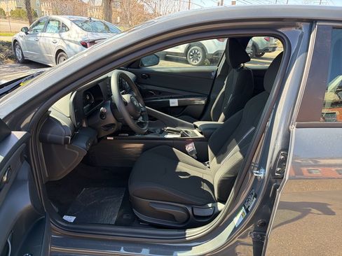 New 2026 Hyundai Elantra Sport w/ Cargo Package FWD image 13