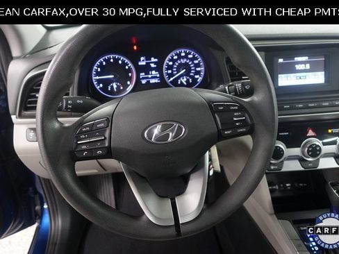 Used 2019 Hyundai Elantra SE image 11