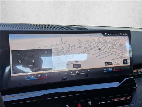 Used 2026 BMW 530i xDrive w/ M Sport Package image 12