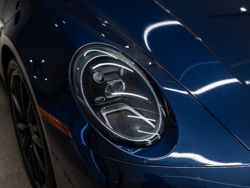 Used 2021 Porsche 911 Carrera S image 10