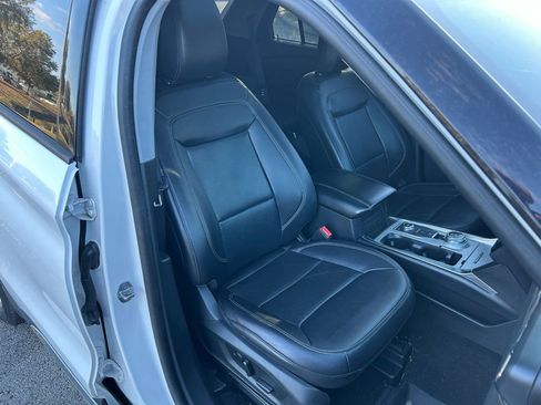 Used 2021 Ford Explorer Limited w/ Hybrid Equipment Group 310A image 16