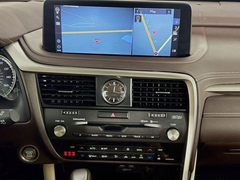 Used 2020 Lexus RX 350 AWD w/ Luxury Package image 36