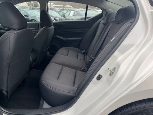 Used 2025 Nissan Altima 2.5 SV image 20