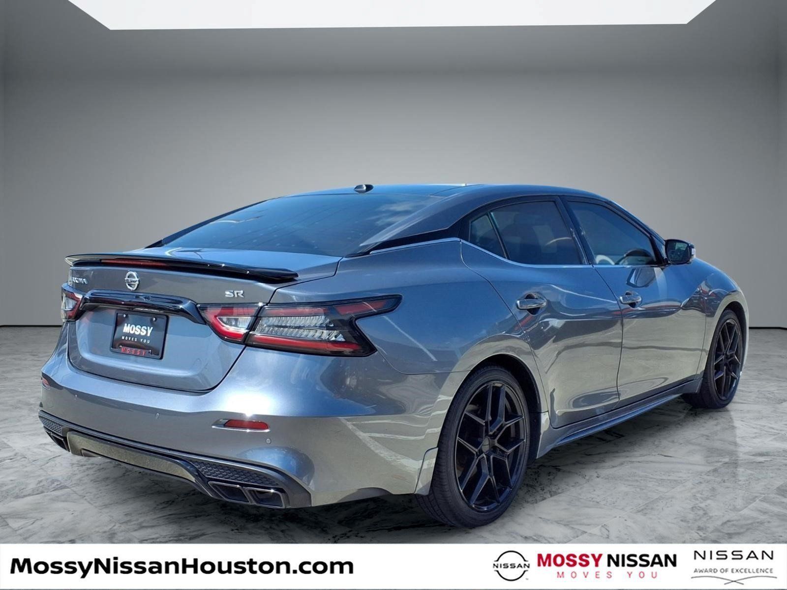 Used 2021 Nissan Maxima SR w/ Sport Mat Group FWD image 7