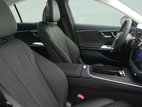 New 2026 Mercedes-Benz E 450 4MATIC Sedan image 7