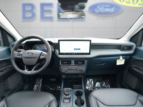 New 2026 Ford Maverick Lariat w/ Black Appearance Package AWD/4WD image 17