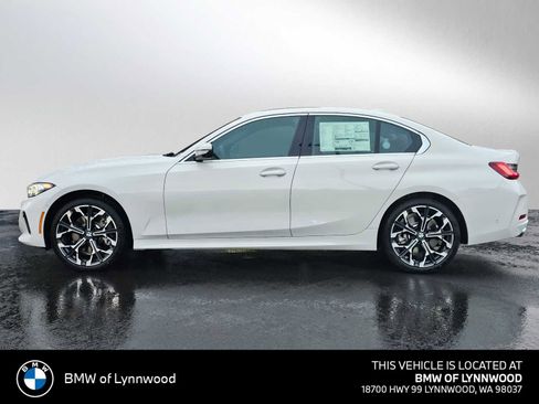 New 2026 BMW 330i xDrive Sedan w/ Convenience Package AWD/4WD image 6
