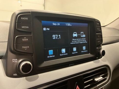 Used 2020 Hyundai Kona SE image 30