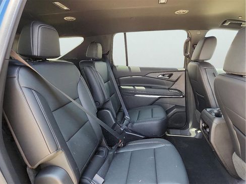 New 2025 Chevrolet Traverse LT w/ Driver Confidence Package image 19