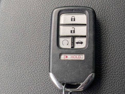 Used 2022 Honda Accord Sport image 35