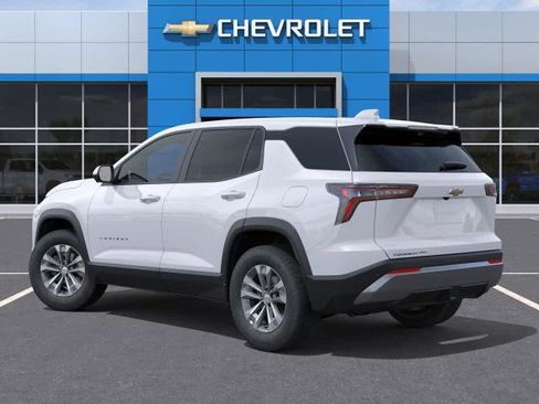 New 2026 Chevrolet Equinox LT AWD/4WD image 3
