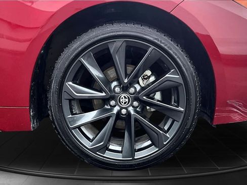 Used 2025 Toyota Corolla SE w/ Convenience Package FWD image 34