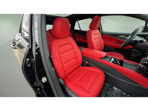 Used 2025 Chevrolet Blazer EV SS AWD/4WD image 31